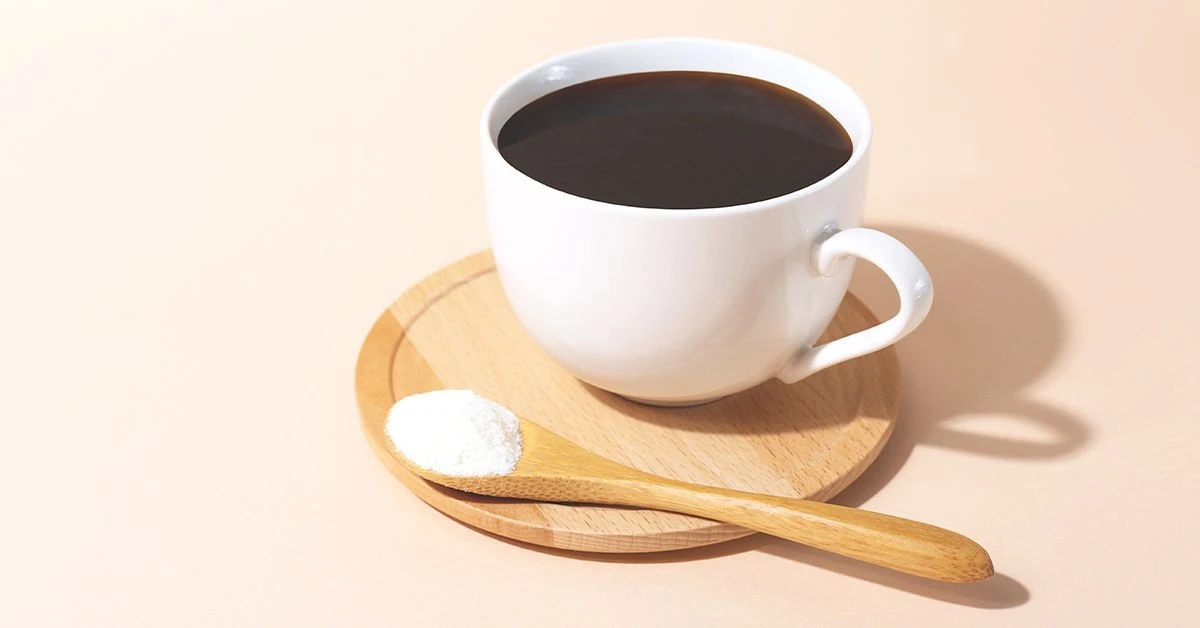 Dlaczego warto dodawać łyżkę kolagenu do porannej kawy - image 1