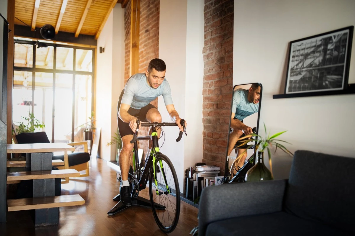 Dlaczego 20 minut na rowerze zmienia sposób, w jaki Twój mózg zapisuje wspomnienia - image 1