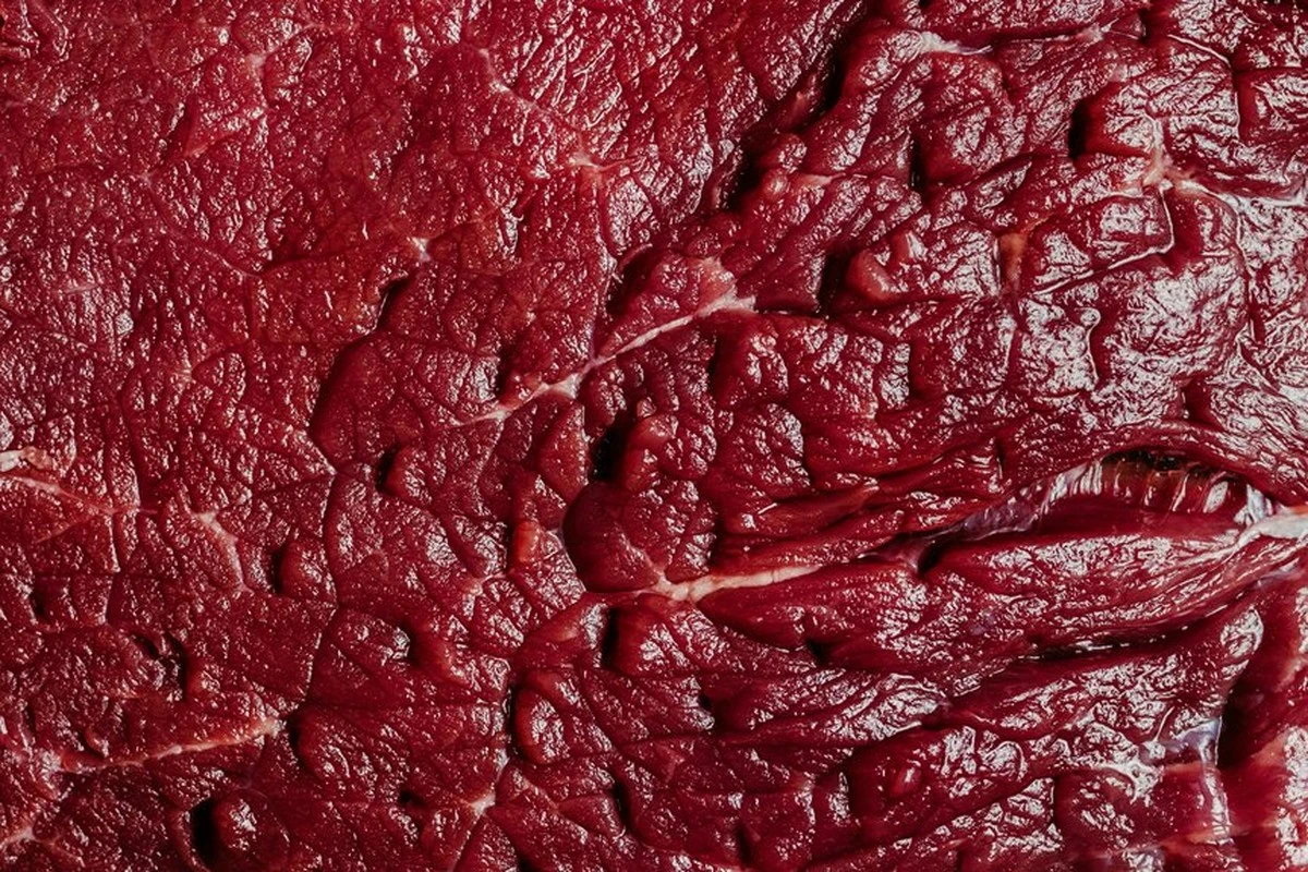 Dlaczego marynowanie wołowiny w kiwi dłużej niż 30 minut to błąd