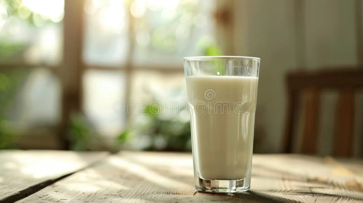 dlaczegodoswiad-extra-1.webp Dlaczego doświadczeni dietetycy zawsze wybierają mleko 3,2% zamiast chudego - image 1