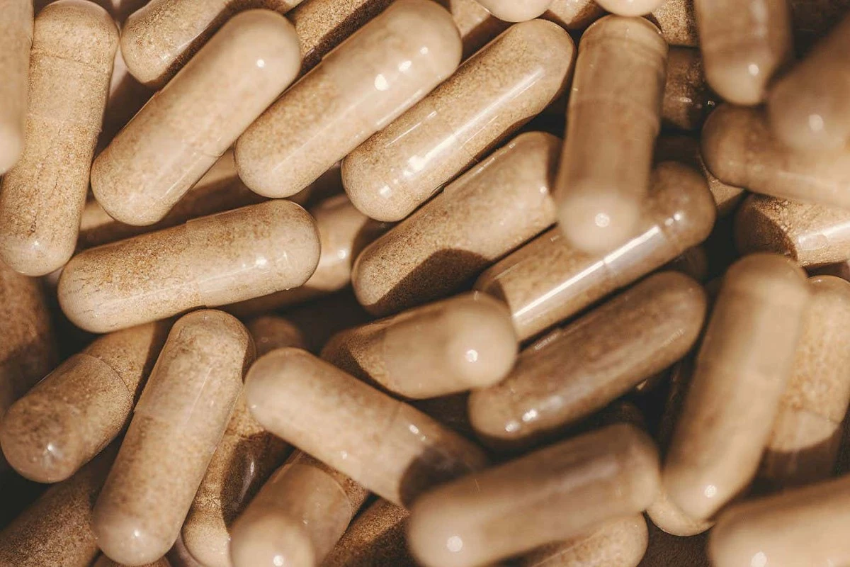 Dlaczego po czterdziestce warto dodać jeden jogurt do codziennego śniadania