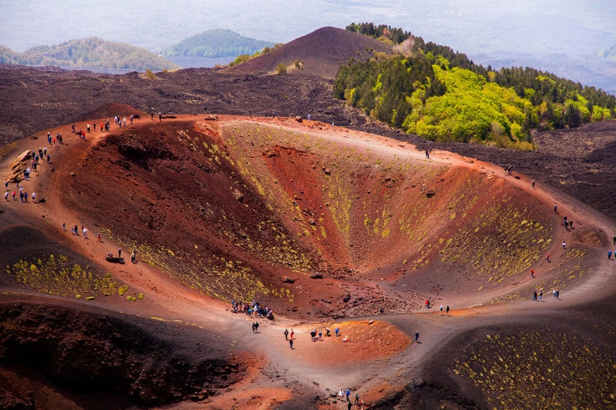 Dlaczego Etna zachowuje się inaczej niż wszystkie inne wulkany na Ziemi - image 1