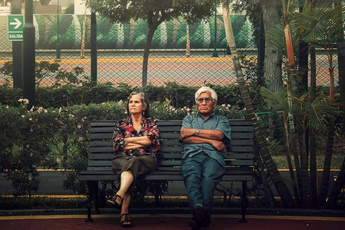 Dlaczego Twoje nastawienie do starości postarza Cię szybciej niż geny