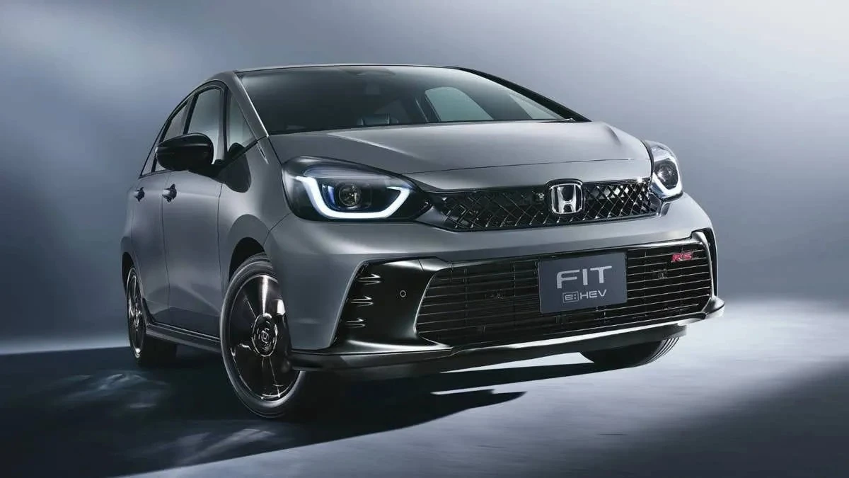 Japończycy nie zmieniają zwycięskiego składu: oto nowa Honda Jazz w szczegółach
