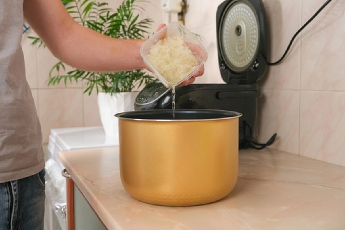 Dlaczego warto pić sok z surowego ziemniaka na pusty żołądek