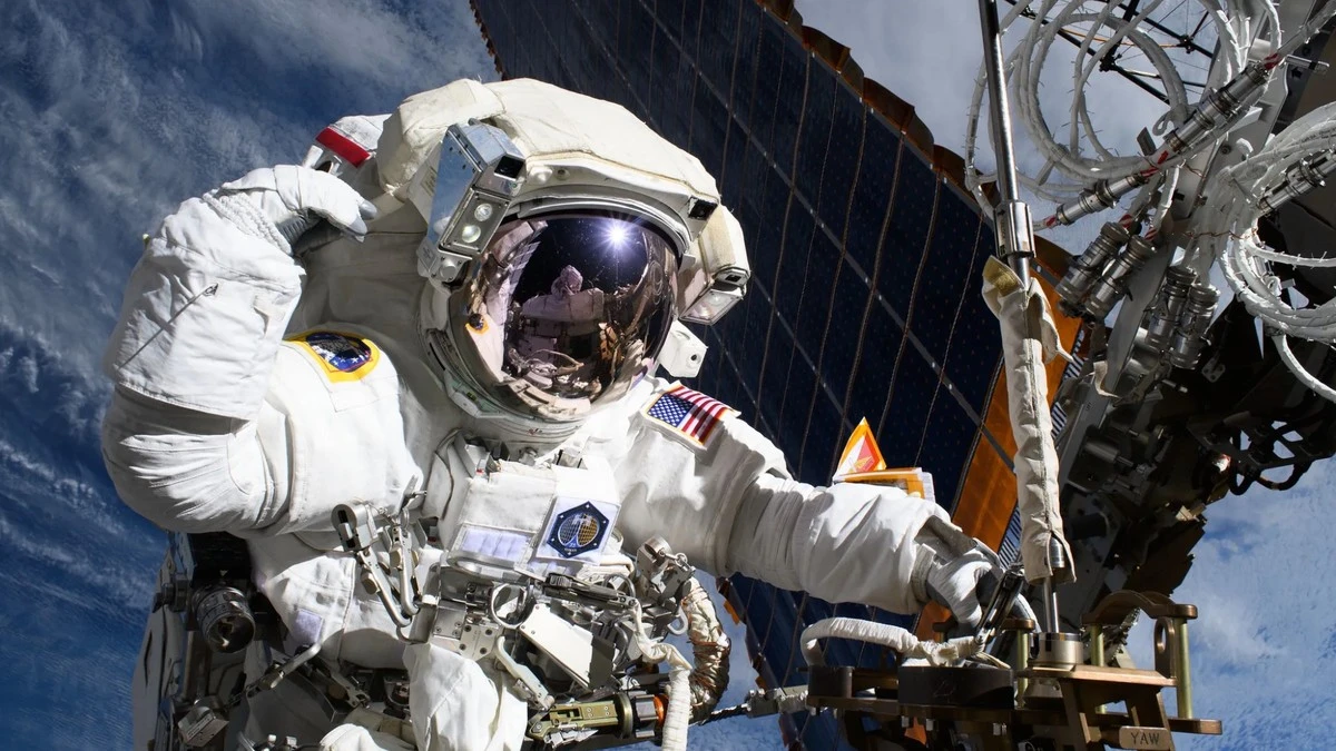 Dlaczego astronauci starzeją się w kosmosie i co to oznacza dla ciebie - image 1