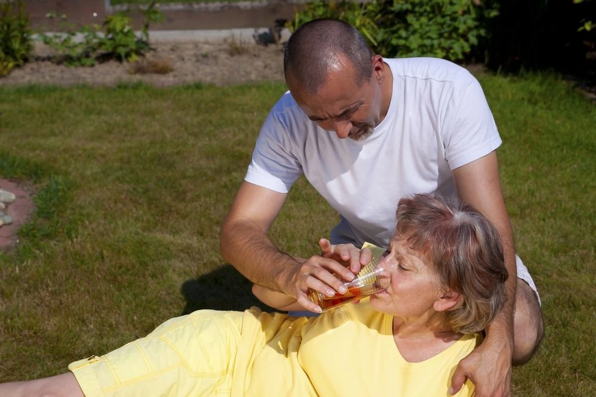 Dlaczego gęsia skórka w upalny dzień to znak, że musisz natychmiast zejść ze słońca
