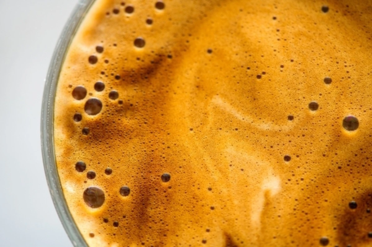 Dlaczego warto dodawać łyżkę kolagenu do porannej kawy