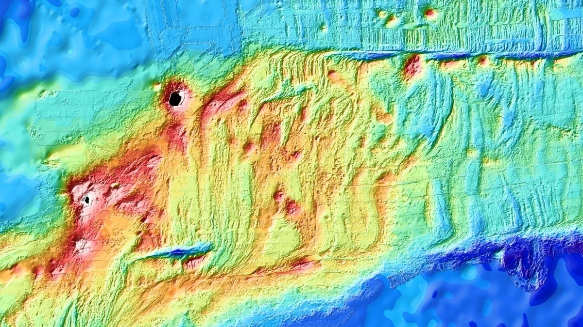 Naukowcy po raz pierwszy zarejestrowali narodziny nowej skorupy ziemskiej na dnie oceanu