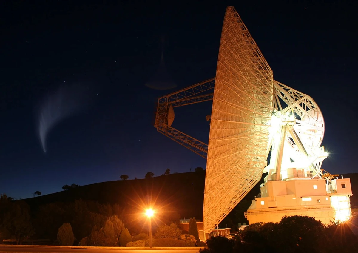 Awaria anteny NASA przez pożary – czy stracimy kontakt z sondami w kosmosie?