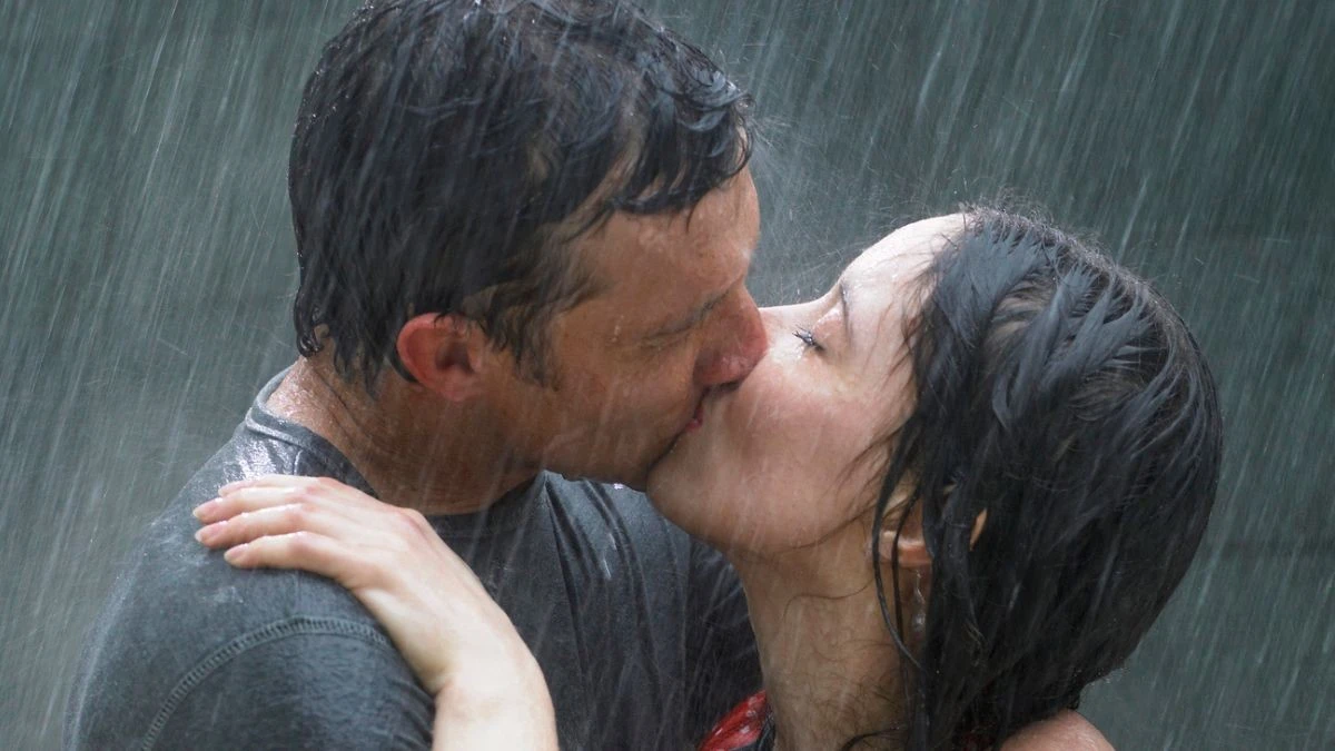 Dlaczego ślina partnera pomaga Ci się zakochać? 5 faktów