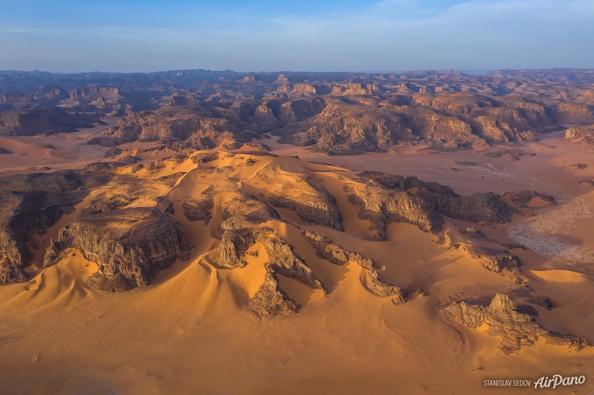 pietrzacesiewyd-extra-1.webp Piętrzące się wydmy kontra afrykańska zieleń: dlaczego oazy Sahara znikają z map - image 1