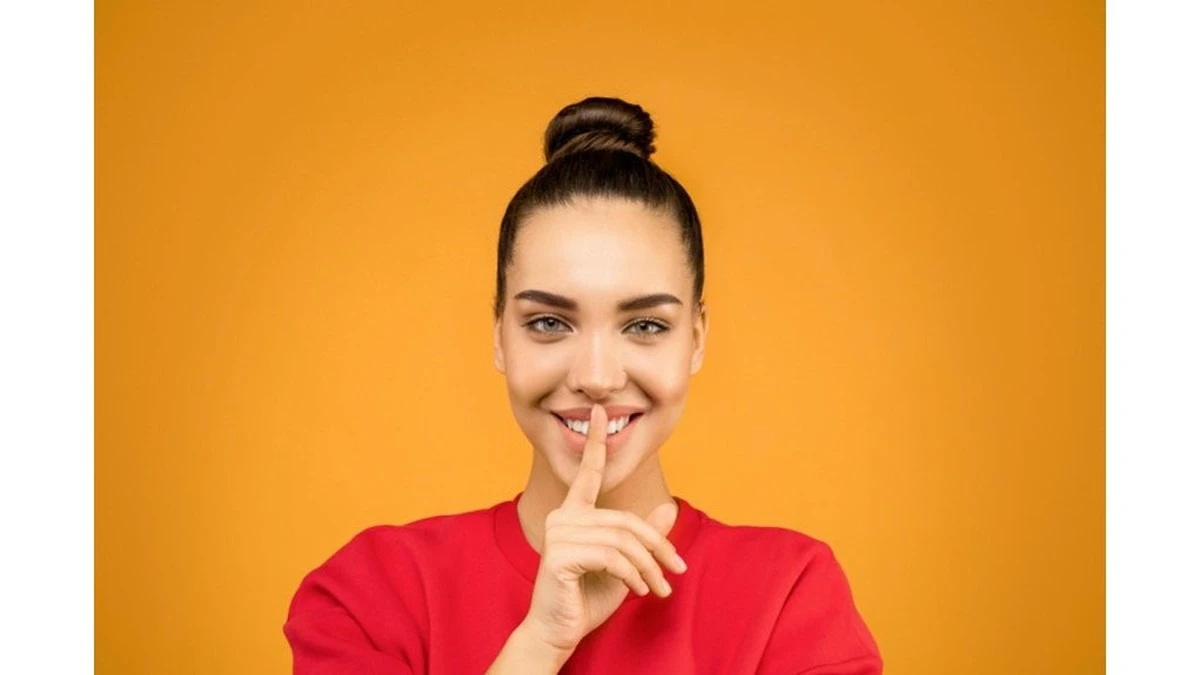 Dlaczego fryzjerzy zawsze używają suszarki na suchych włosach tuż przed wyjściem