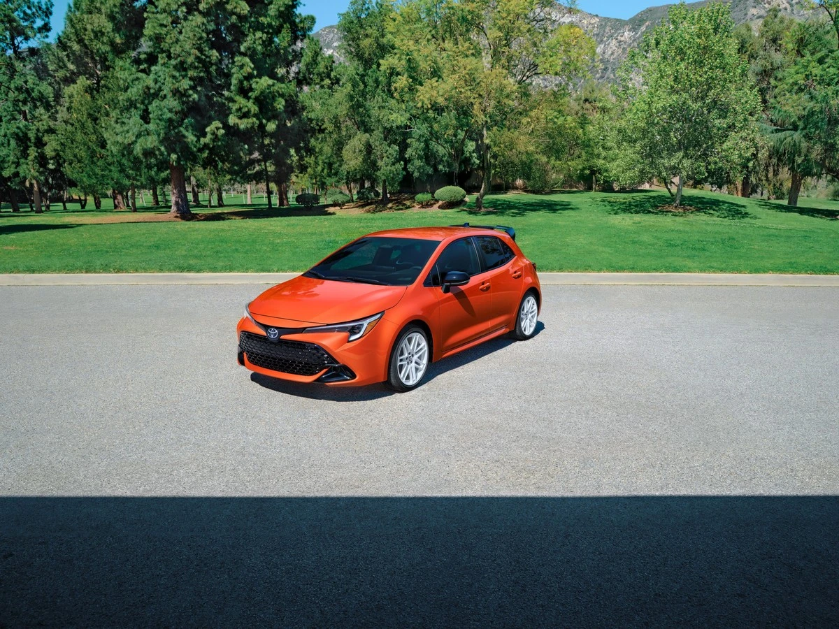 Japończycy nie zmieniają zwycięskiego składu: oto nowa Honda Jazz w szczegółach - image 1