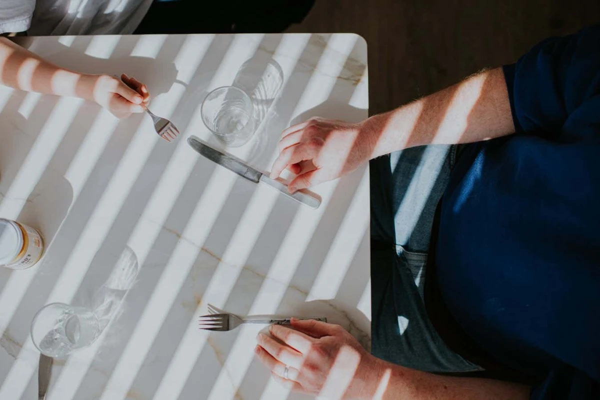 Dlaczego popularny post przerywany wcale nie pomaga schudnąć