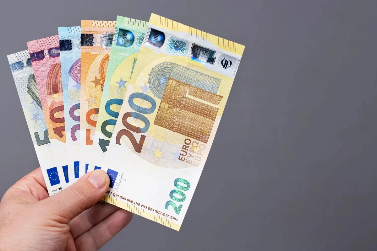 Dlaczego gotówka nie jest już tak anonimowa, jak kiedyś sądziliśmy