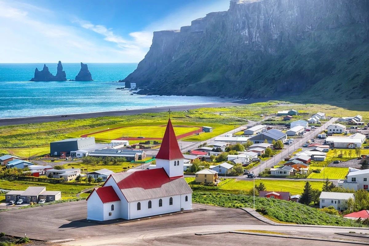 Islandia: dlaczego życie na wyspie to nie tylko widok na wodospady