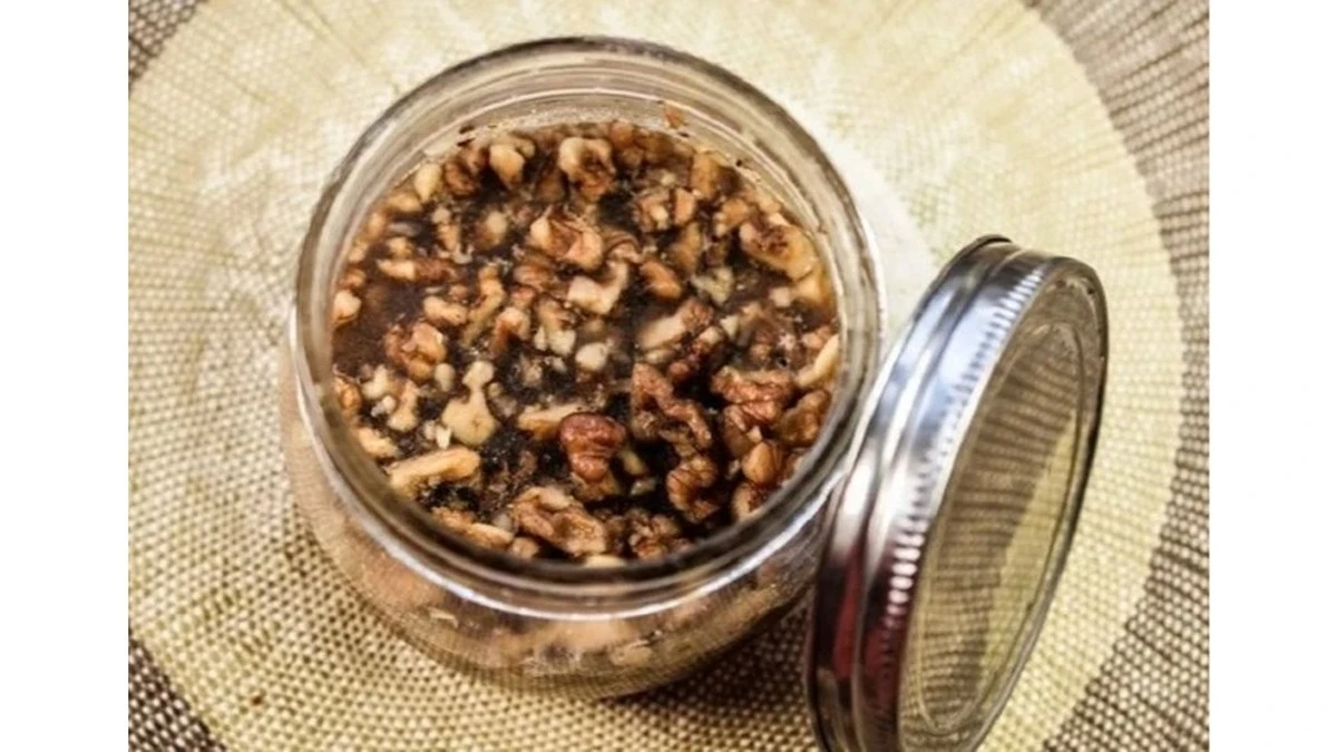 Dlaczego moja ciocia nie nosi swetrów zimą: sekretem okazała się jedna wieczorna przekąska