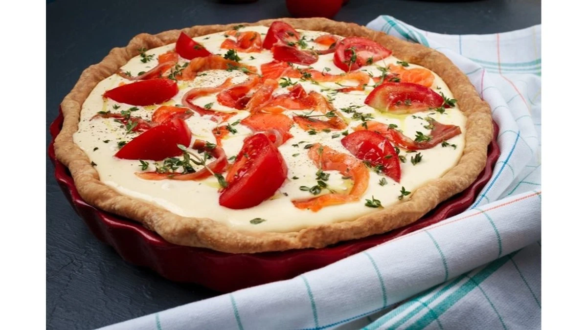 Dlaczego szefowie kuchni dodają pomidory do ciasta zamiast na pizzę