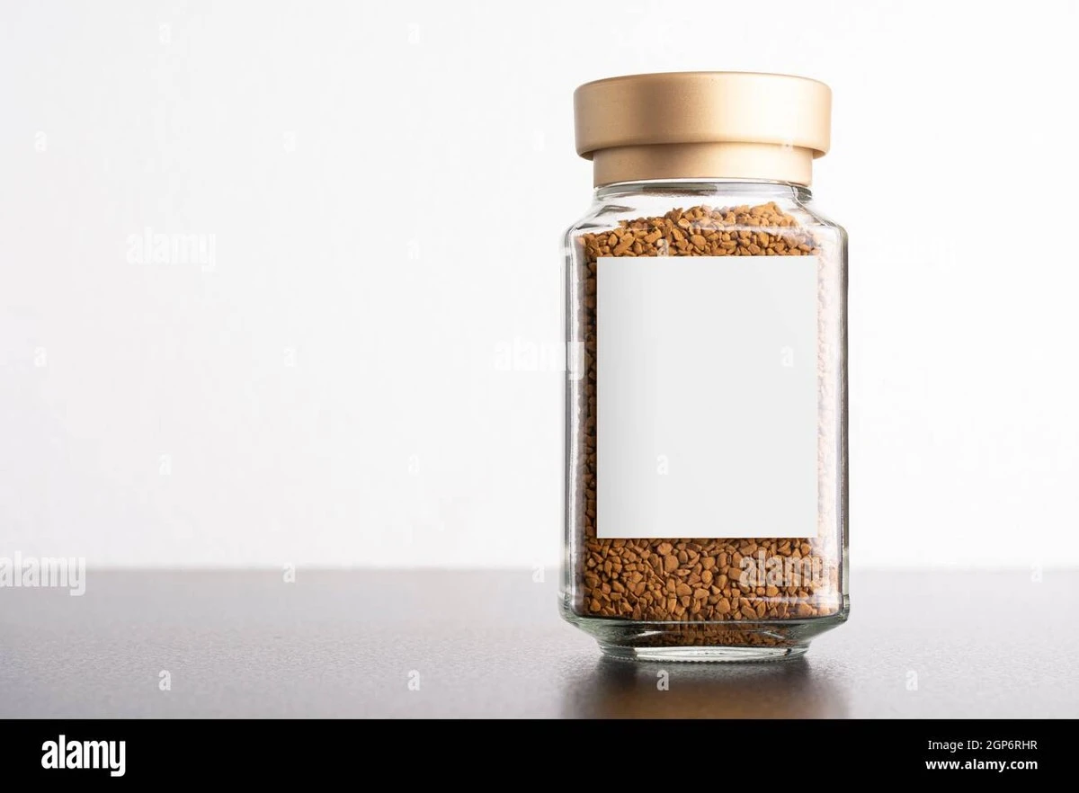 dlaczegowartopo-extra-1.webp Dlaczego warto potrząsnąć słoikiem kawy przed zakupem: 3 rzeczy, które sprawdzam w sklepie - image 1