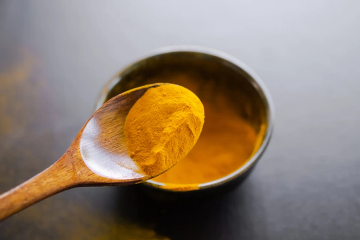 Dlaczego co rano dodaję szczyptę czarnego pieprzu do szklanki wody