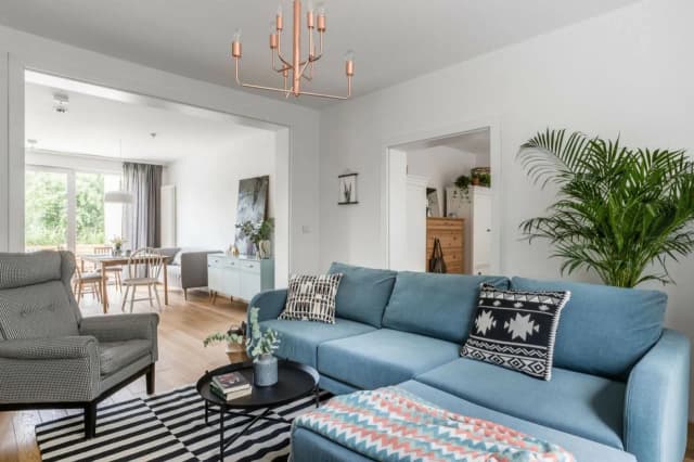 Jak urządzić salon? 15 inspirujących pomysłów na aranżację