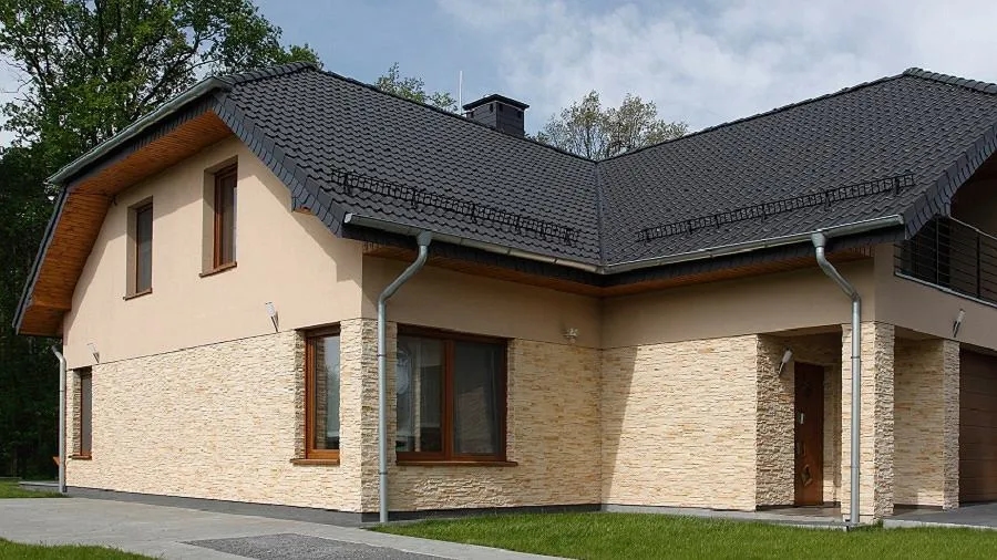 Ile kosztuje malowanie elewacji? Sprawdź aktualne ceny za metr