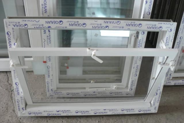 Okno inwentarskie: Co to jest i do czego służy w budynkach?