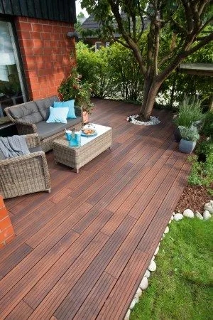 Jak zrobić fundament pod taras: 5 prostych kroków dla początkujących